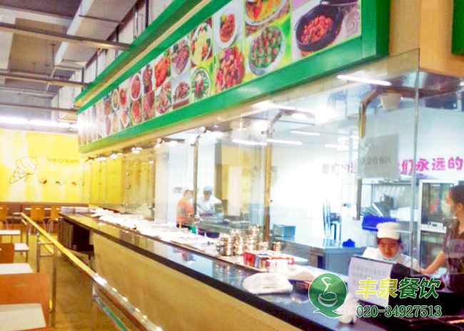 又到春困夏乏的季節，食堂承包公司來規范員工飲食了